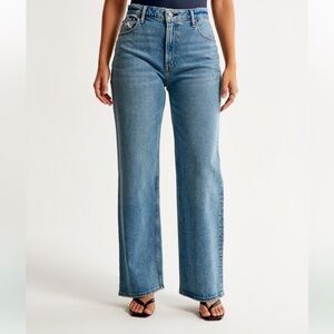 Abercrombie curve love 90s relaxed Jean
